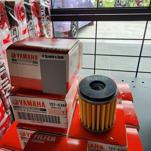 HONG LEONG YAMAHA OEM MOTORCYCLE ENGINE OIL FILTER 1S7-E3440 INDONESIA