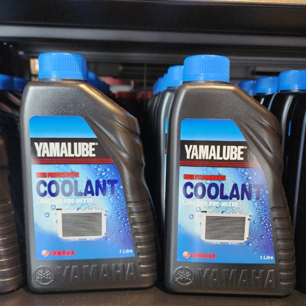 YAMALUBE HIGH PERFORMANCE COOLANT LONG LIFE PRE-MIXED 1L